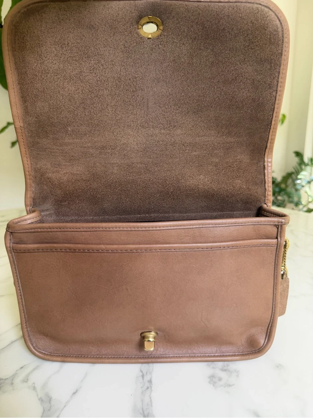 Coach Vintage NYC Convertible Clutch 9635 Putty Tan Leather Turnlock Bag 80's